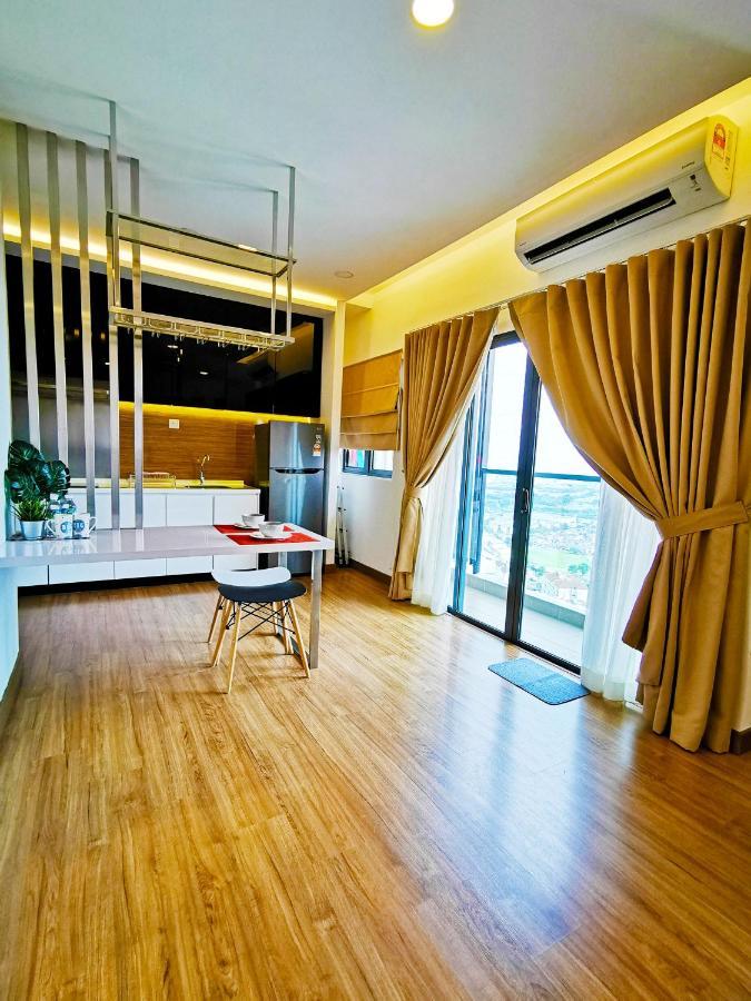 Apartament Simfoni Level 39 Superior Designer Studio With 100Mbps Wifi & Netflix Kampong Baharu Balakong Zewnętrze zdjęcie